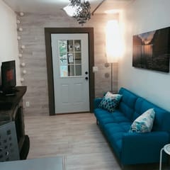 Glacier Tiny House -Valley Village