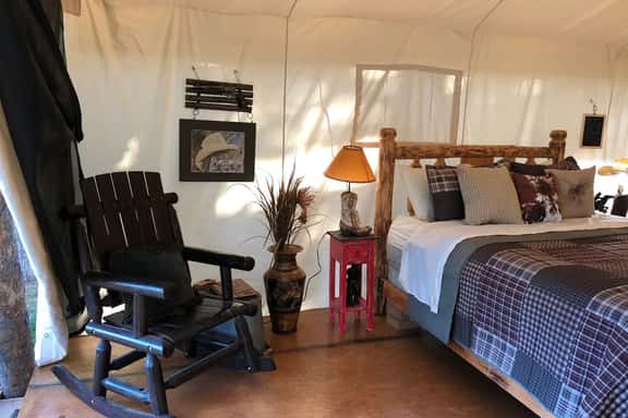 Pet Friendly Wild West  Luxury Glamping tent - Image 1